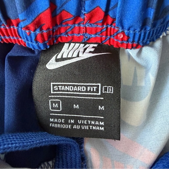 Nike Boys Sportswear Printed Woven Shorts Red/White/Blue Size Youth Medium - Picture 5 of 7